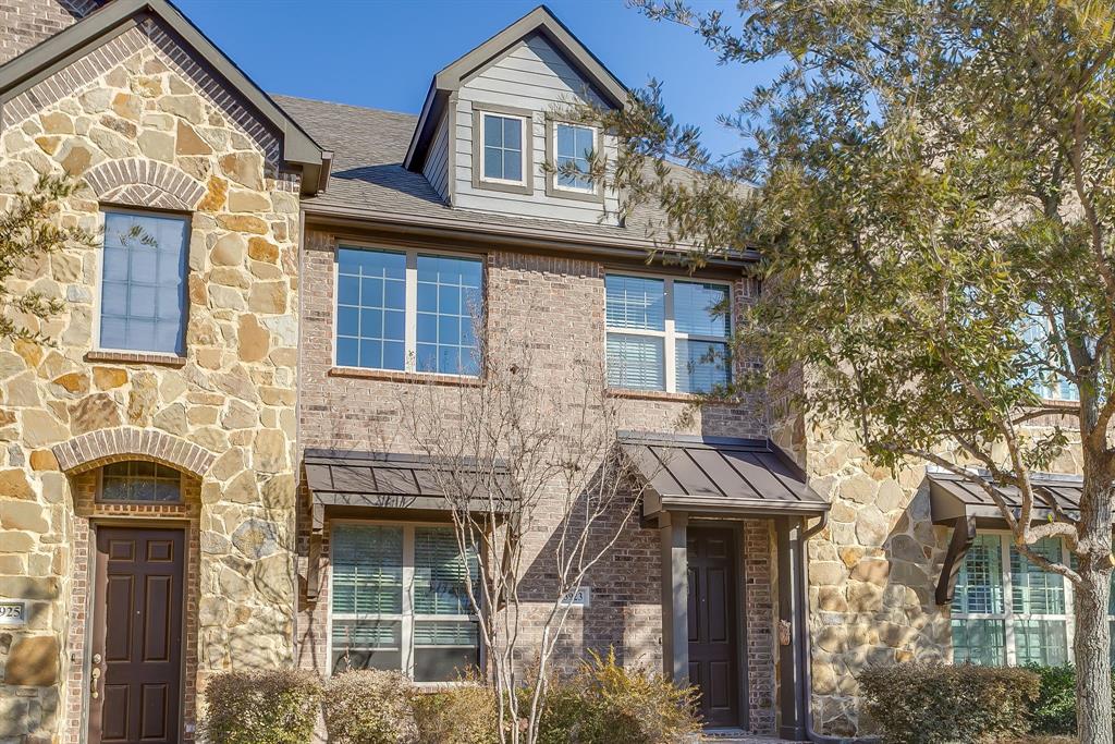 3923 Cascade Sky Drive