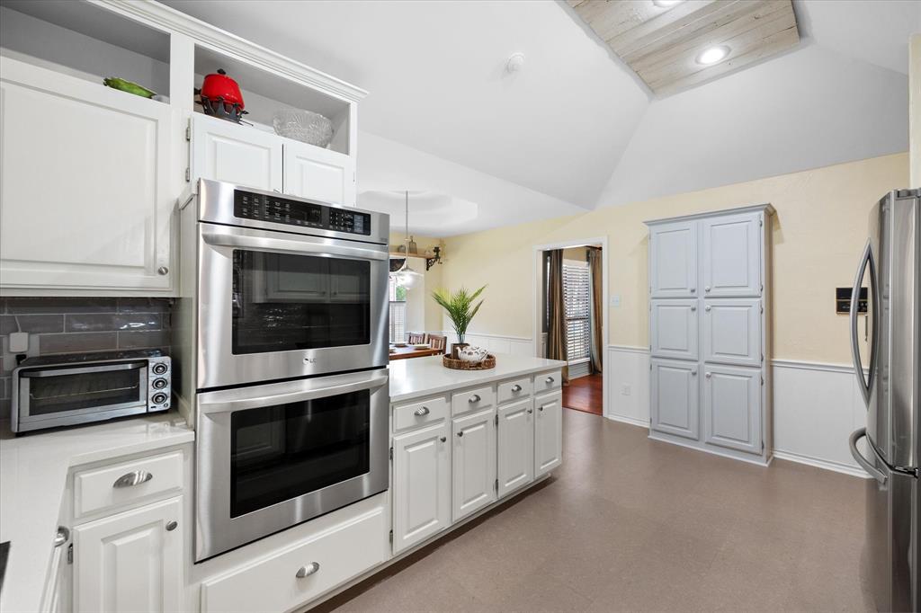 1512 Cobblestone Drive