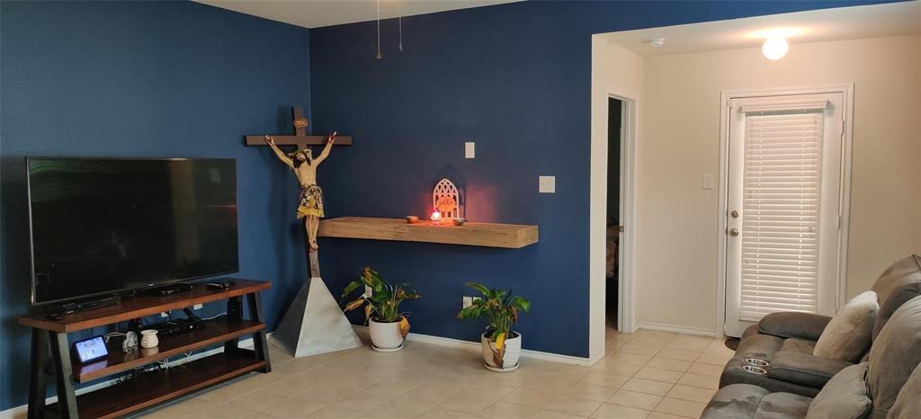 Travis Ranch Ph 2c - Residential Lease