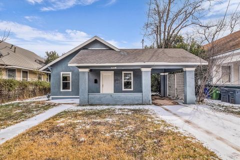 Photo of 1822 Herring Avenue, Waco, TX 76708 (MLS # 21164670)