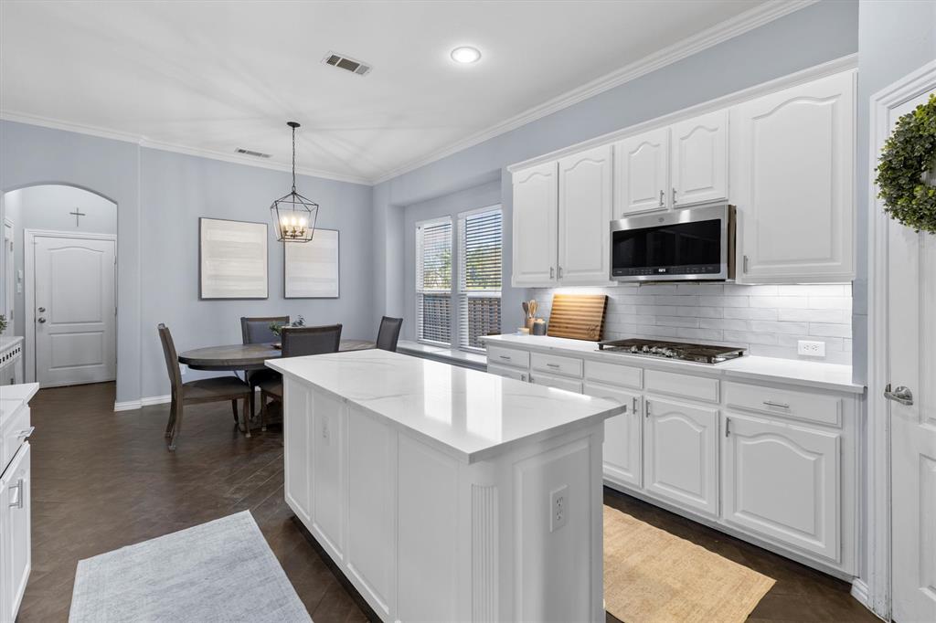 1709 E Branch Hollow Drive