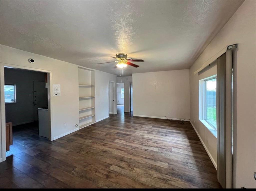 600 Lake Drive