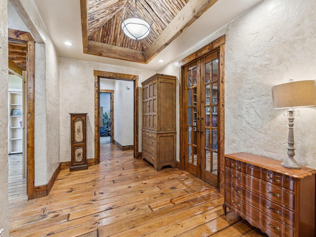 1208 Oak Drive