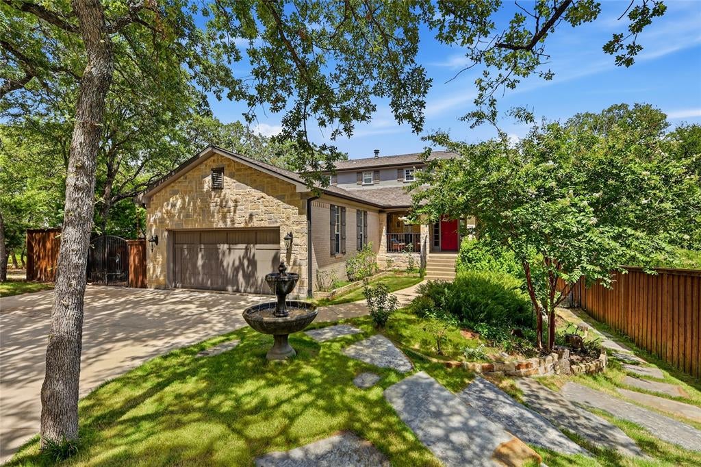 2930 Peninsula Drive