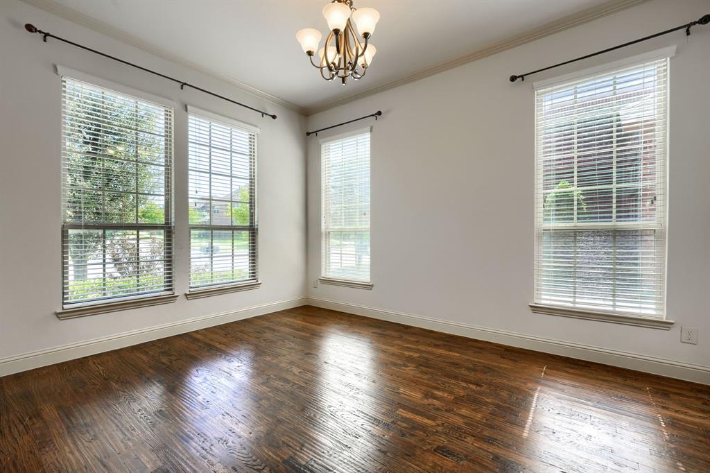 5611 Lightfoot Lane