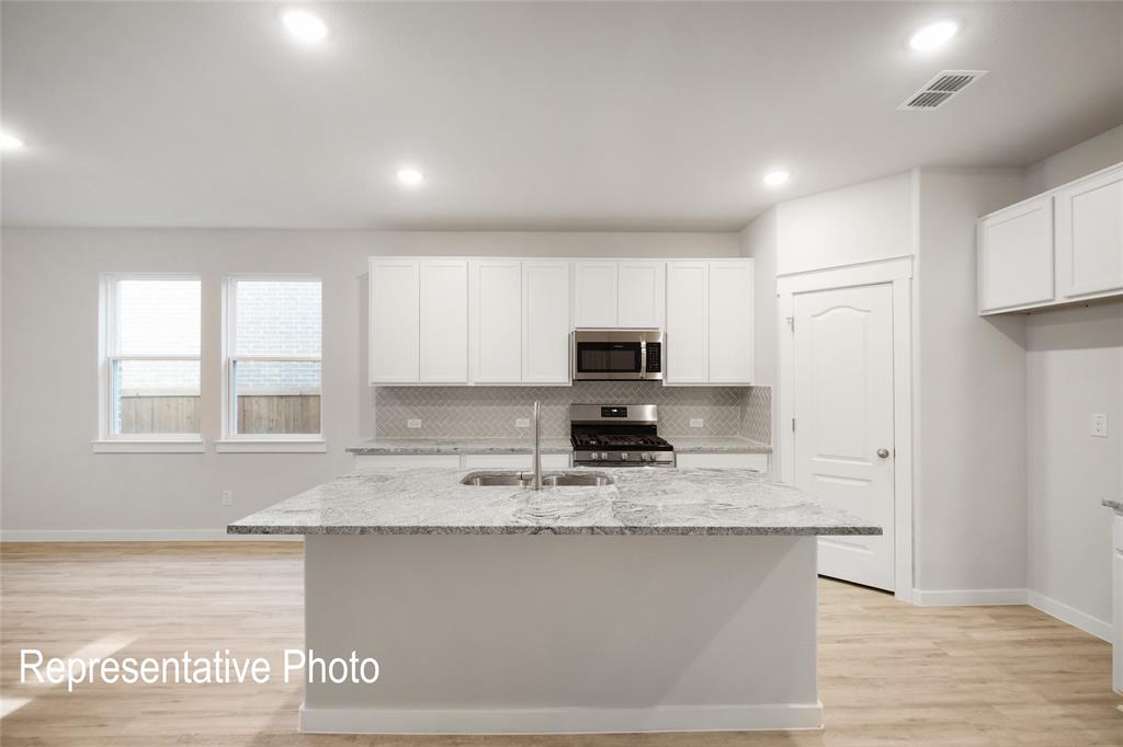 3919 Sky Drive