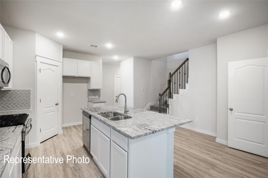 3919 Sky Drive