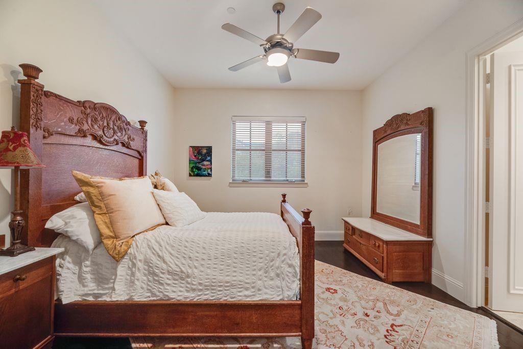 Stanford Court Villas - Residential Lease