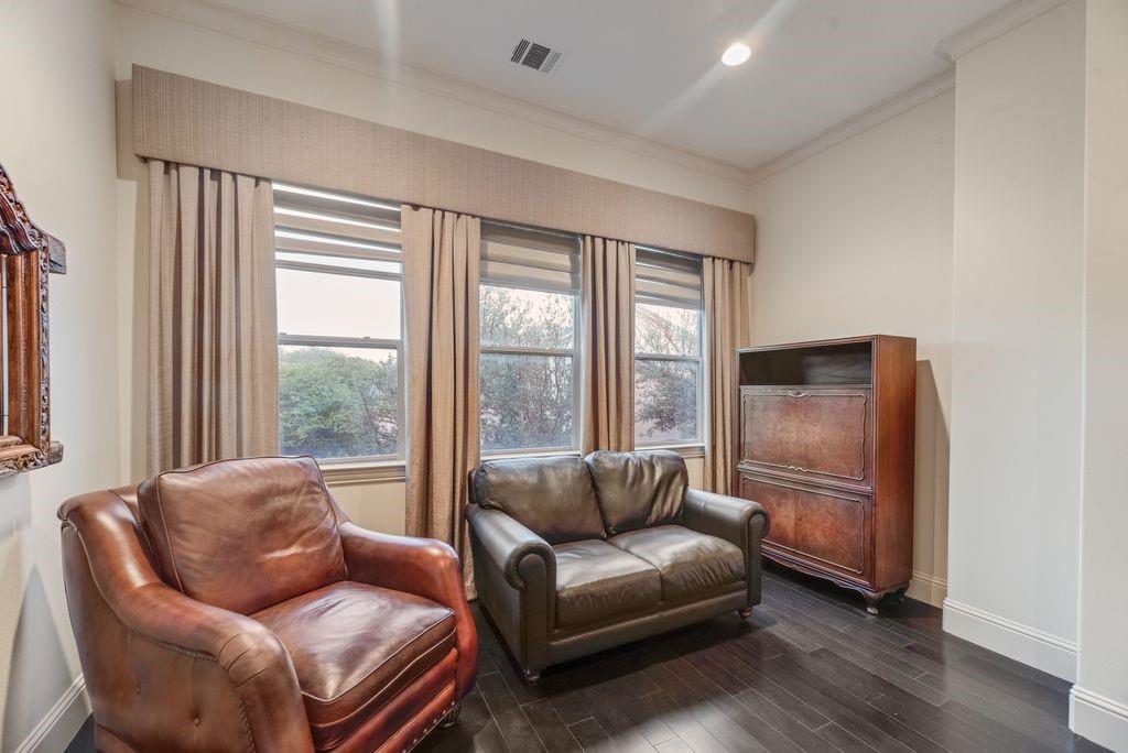 Stanford Court Villas - Residential Lease