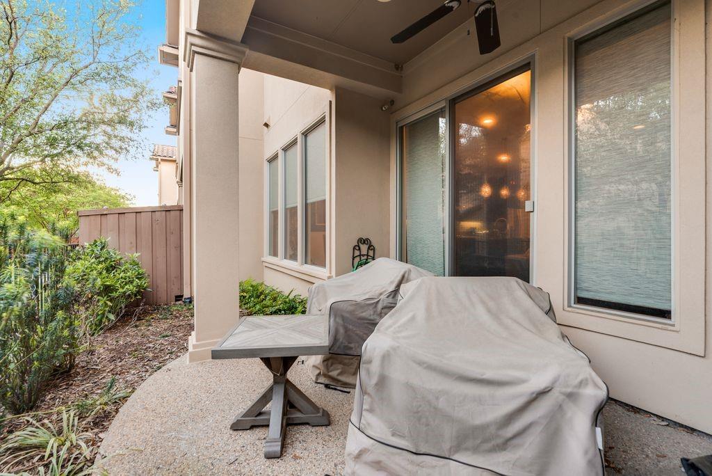 Stanford Court Villas - Residential Lease