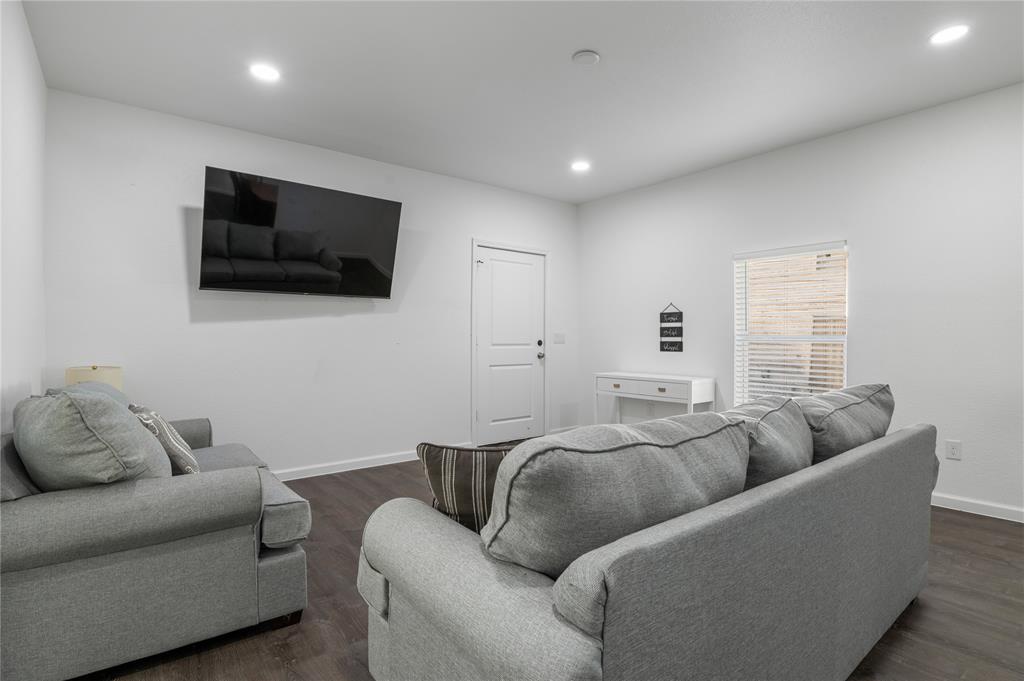 Dumas J P Add - Residential