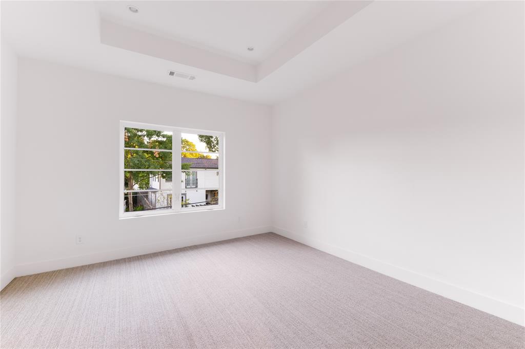 Wilshire Heights - Residential