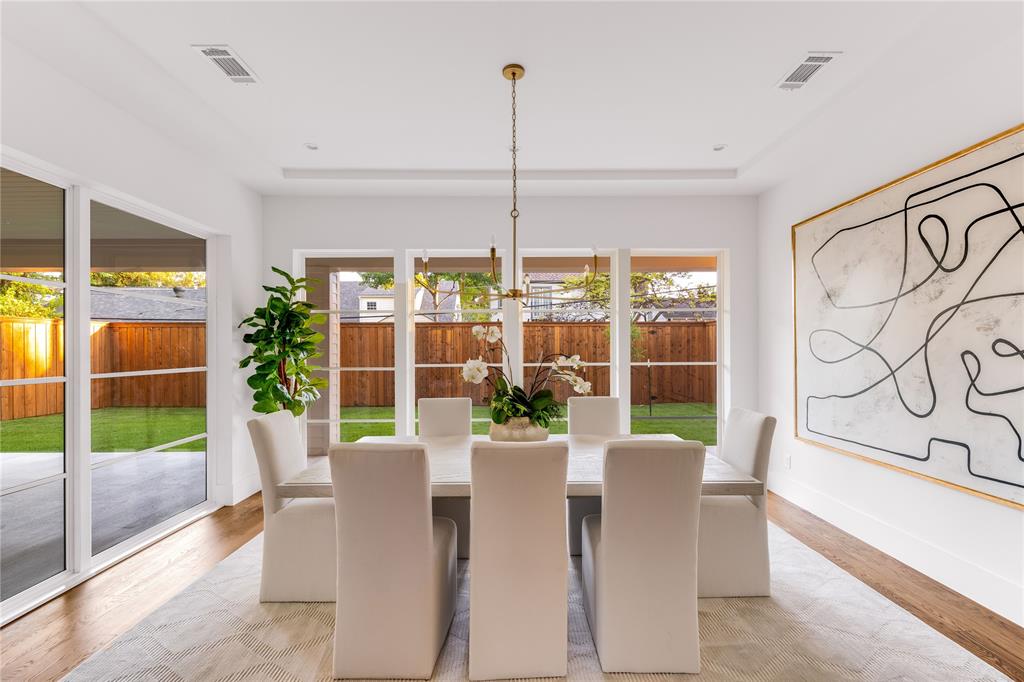 Wilshire Heights - Residential