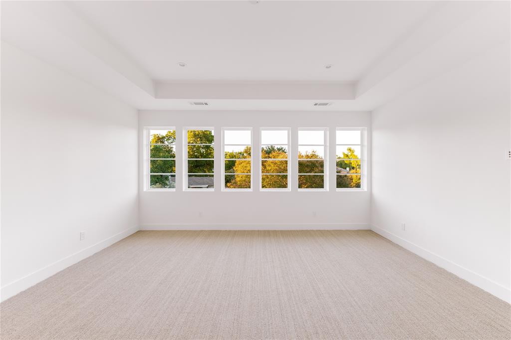 Wilshire Heights - Residential