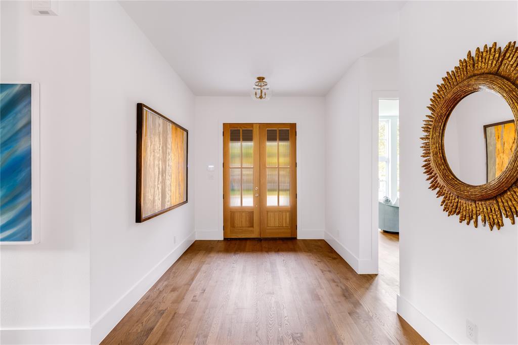 Wilshire Heights - Residential