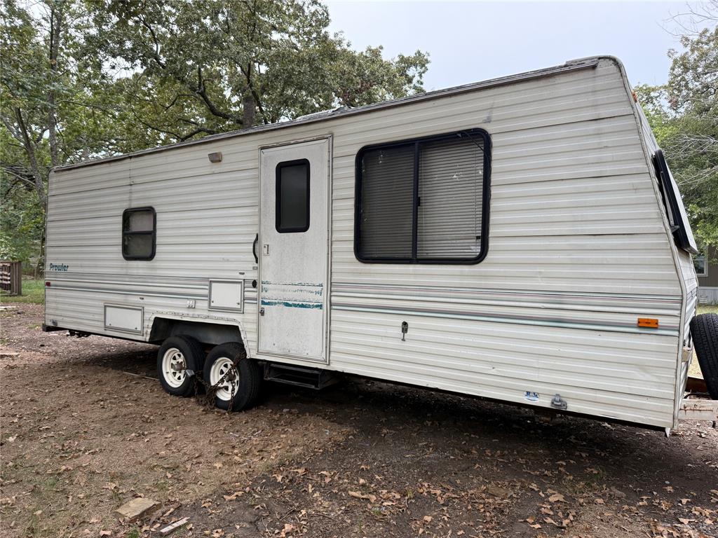 Oakwood Park - Residential Lease