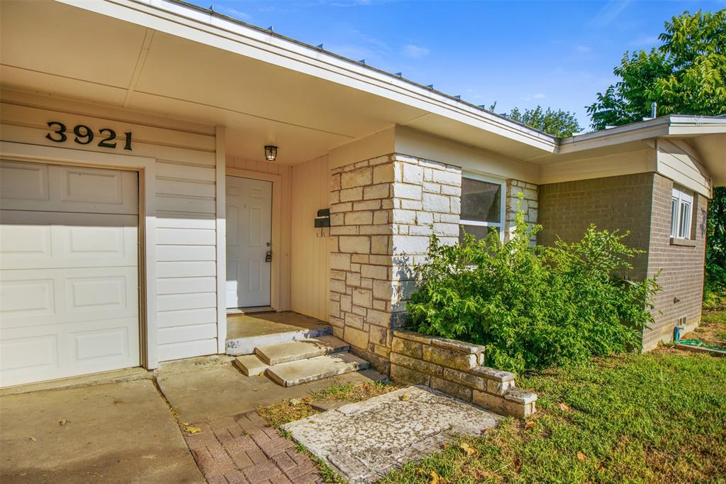3921 Bonnie Drive