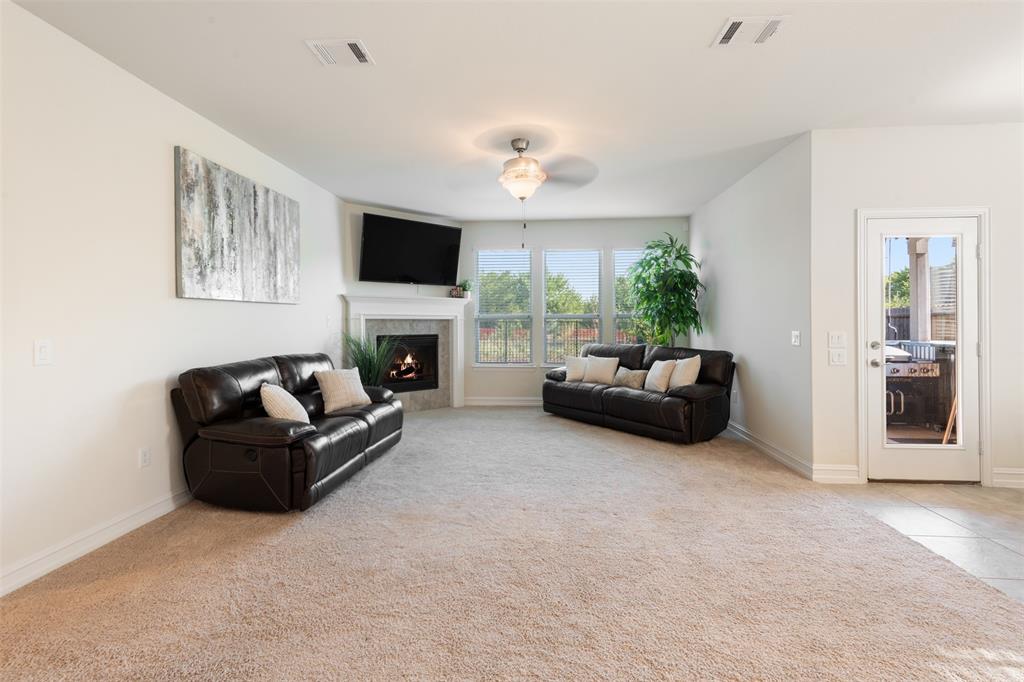 6516 Roaring Creek