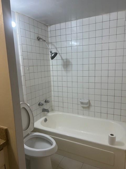 4859 Cedar Springs Road 240