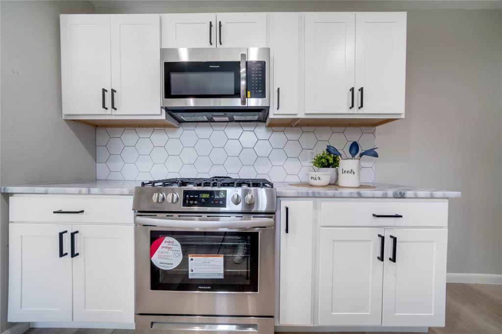 Lochwood Estates - Residential Lease