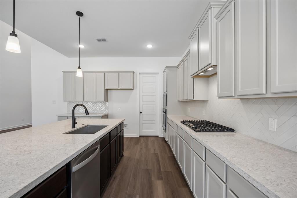 1609 Briscoe Drive
