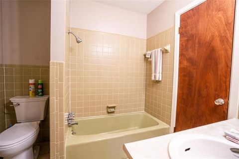 Tiny photo for 15 45th, Paris, TX 75460 (MLS # 21198408)