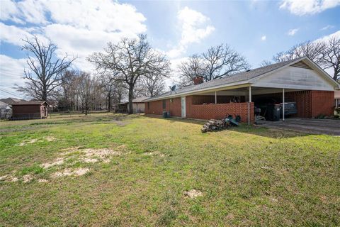 Tiny photo for 15 45th, Paris, TX 75460 (MLS # 21198408)