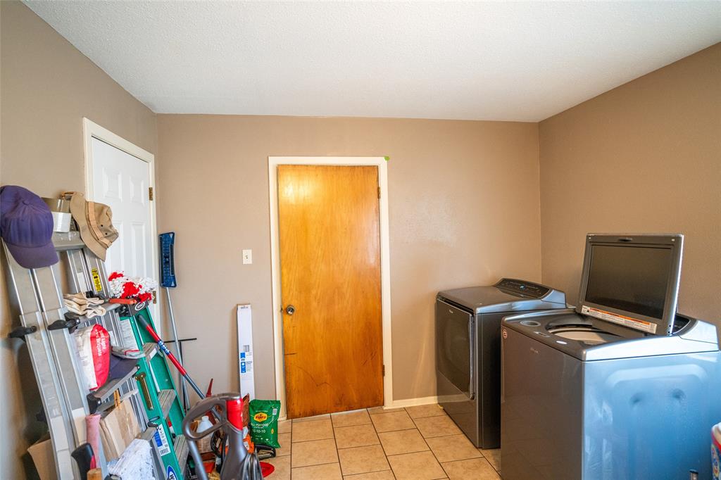 KAYWOOD VILLAGE, - Residential