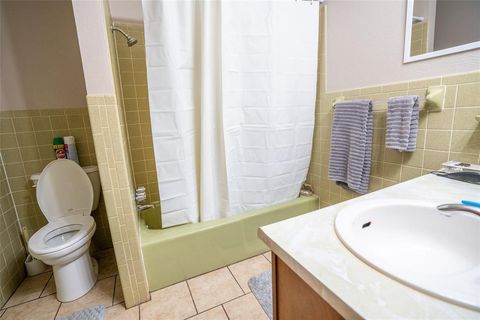 Tiny photo for 15 45th, Paris, TX 75460 (MLS # 21198408)