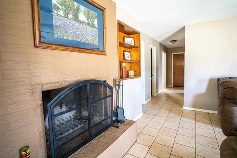 Tiny photo for 15 45th, Paris, TX 75460 (MLS # 21198408)