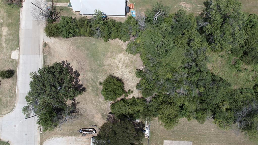 1523 S Hughes Avenue