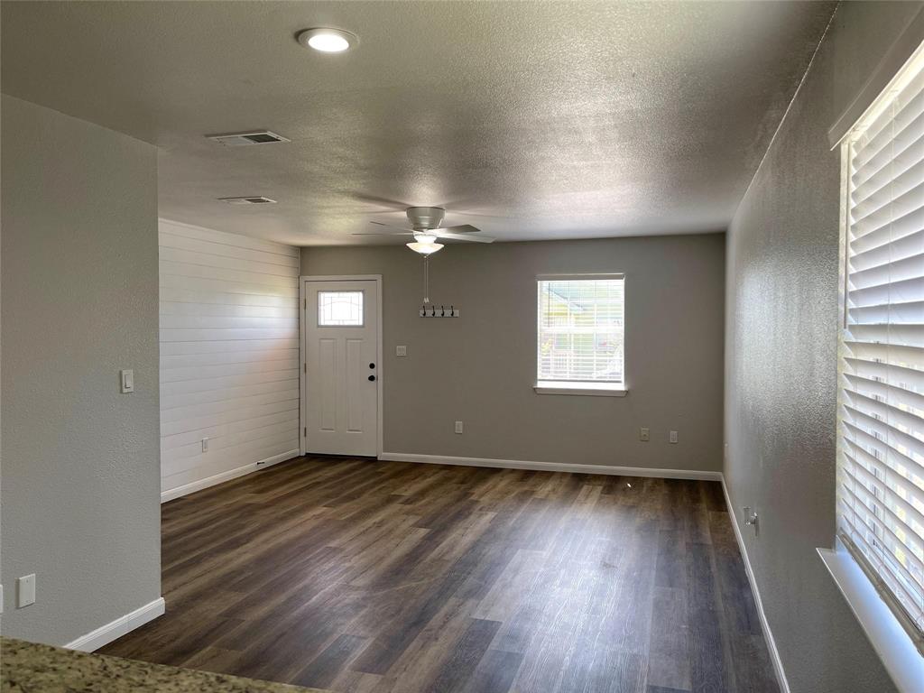 E C School Land - Residential Lease