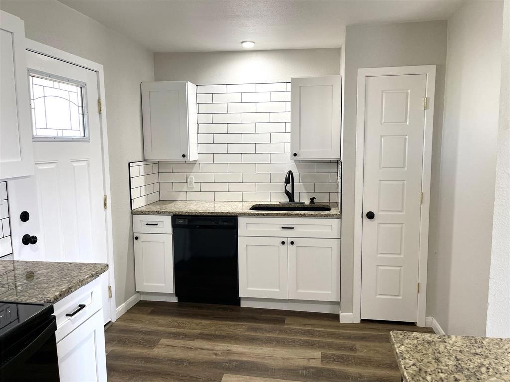 E C School Land - Residential Lease