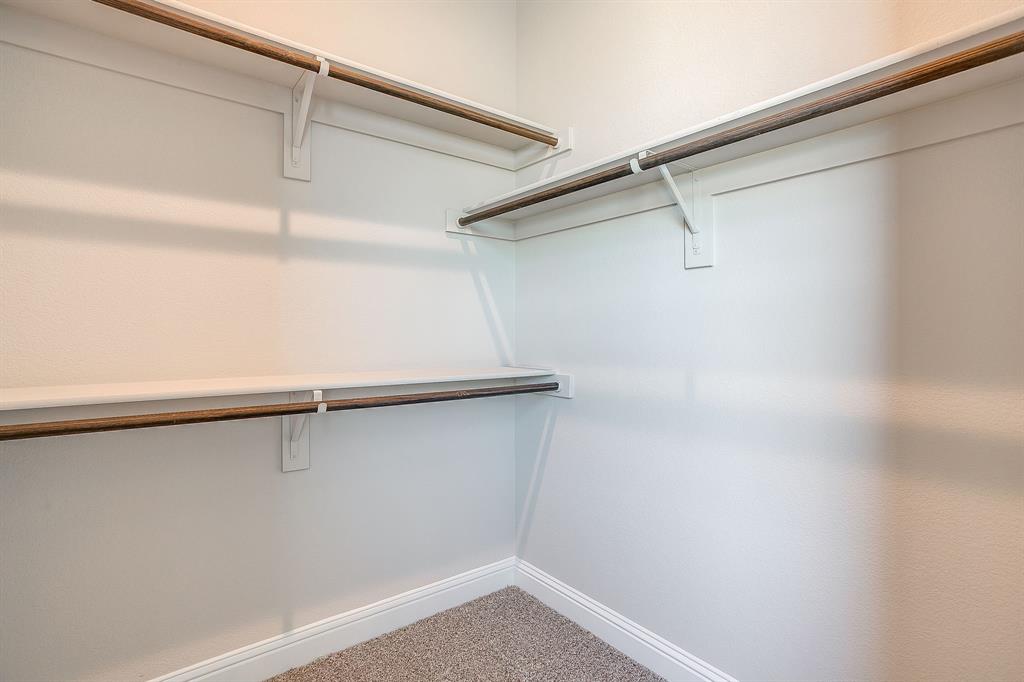 Prairie Wind Estate - Residential