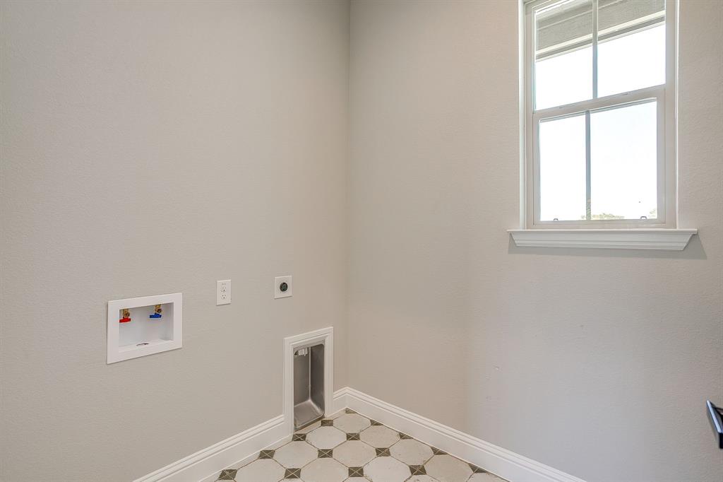 Prairie Wind Estate - Residential