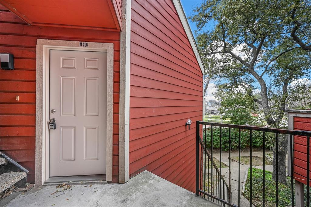 9825 Walnut Street 206