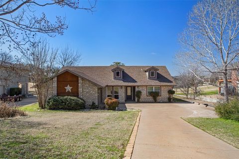 4025 Fairway Drive De Cordova TX 76049