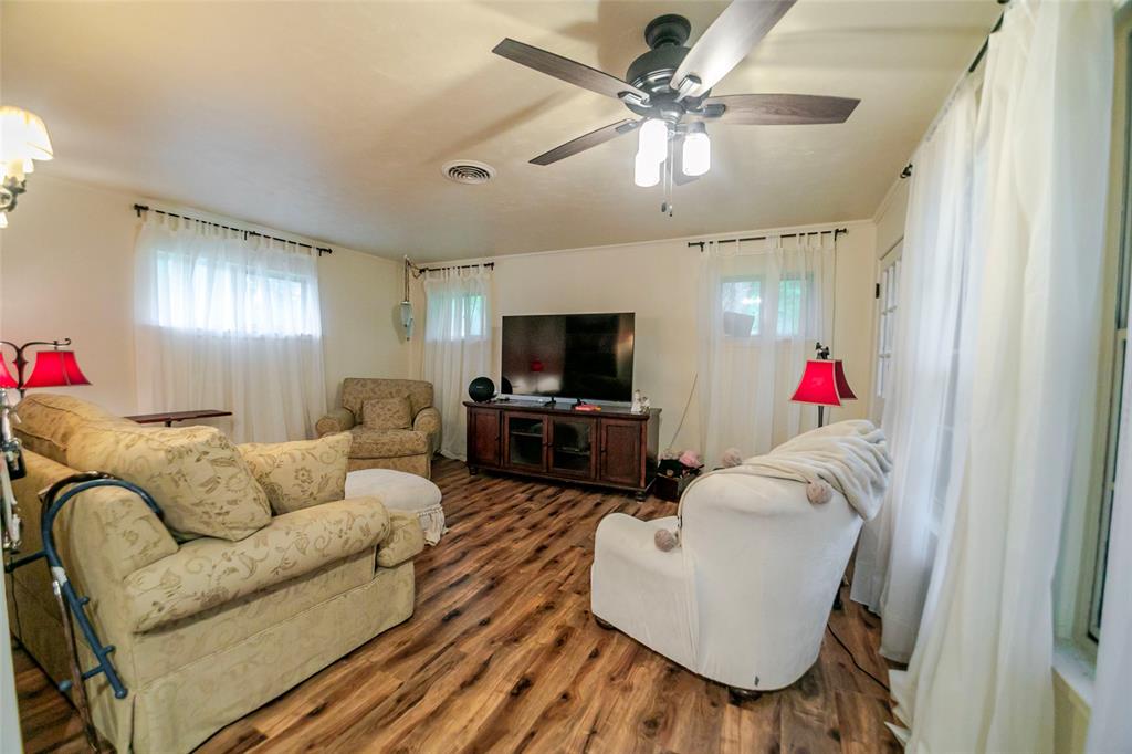 10313 Pinecrest Drive