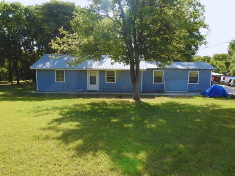 Photo of 7961 Telegraph Road, Quinlan, TX 75474 (MLS # 21345078)