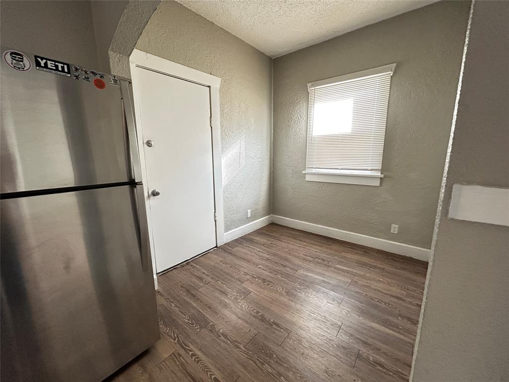 Ellis M G Add - Residential Income