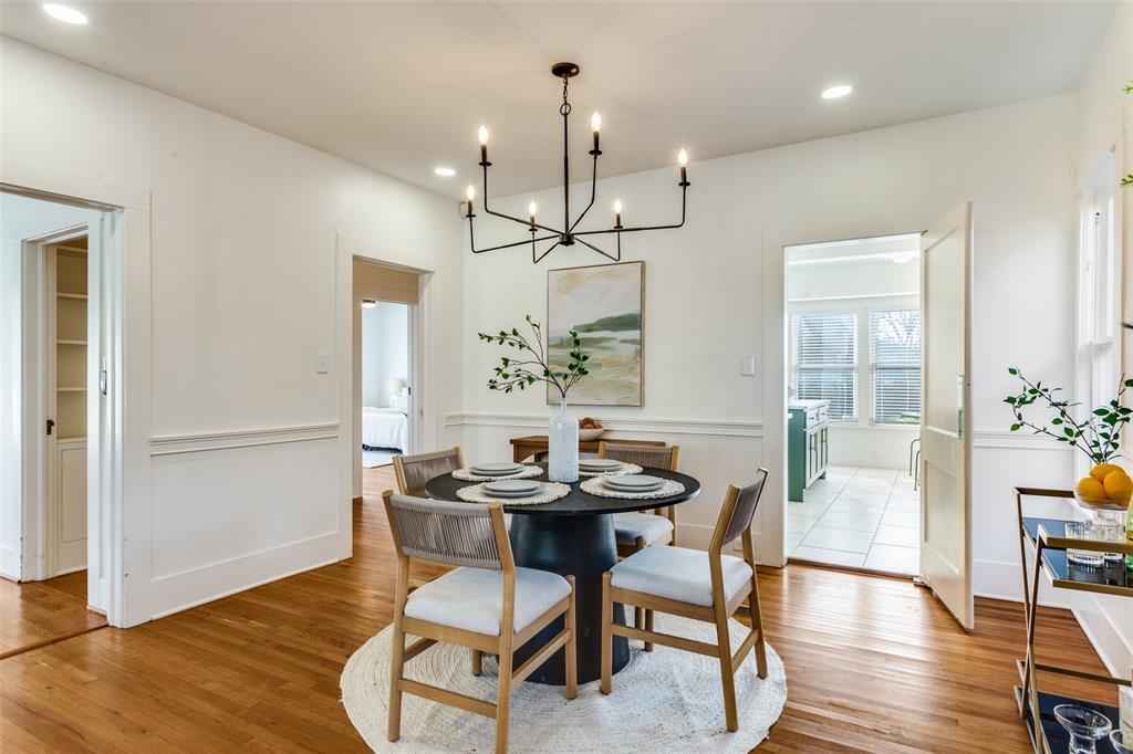 CHAMBERLAIN ARLINGTON HTS 1ST - Residential