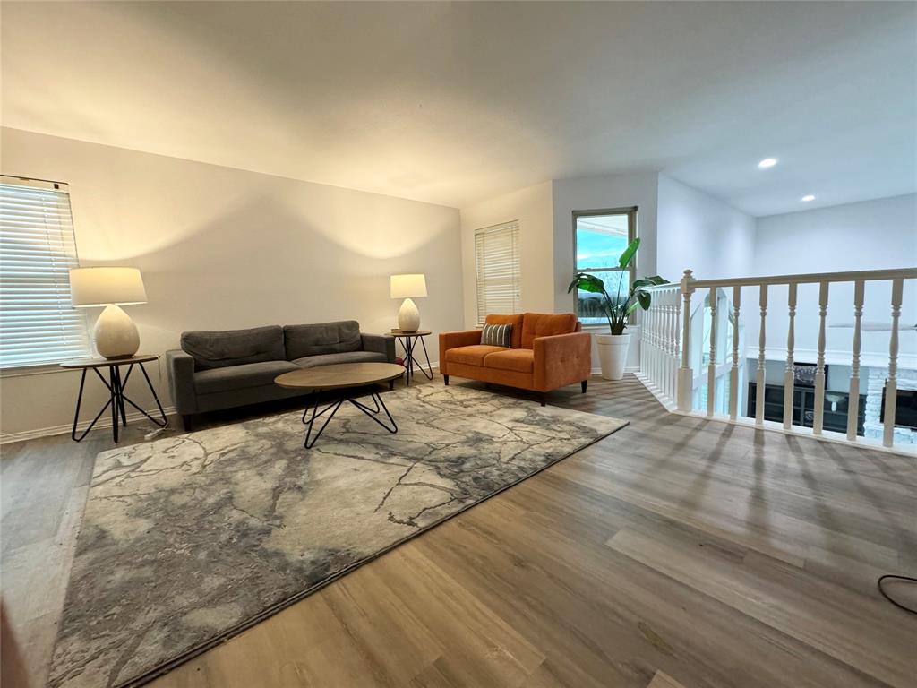 4895 Meadow Breeze Court