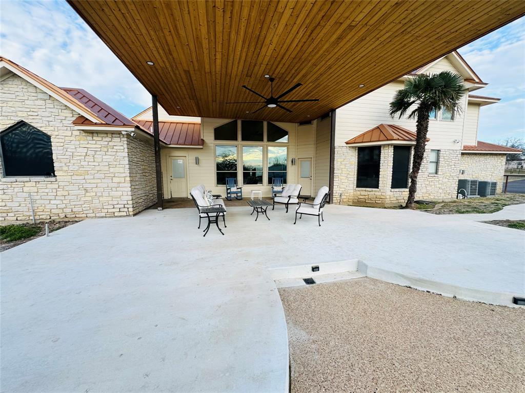 4895 Meadow Breeze Court