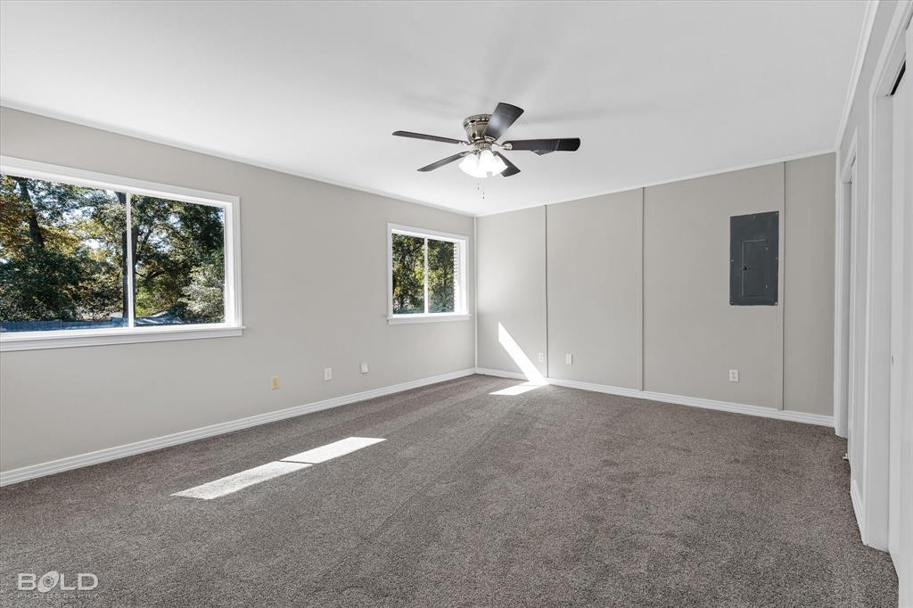 Shreveport, Louisiana 71107, United States, 2 Bedrooms Bedrooms, ,2 BathroomsBathrooms,Residential,Contingent,37583