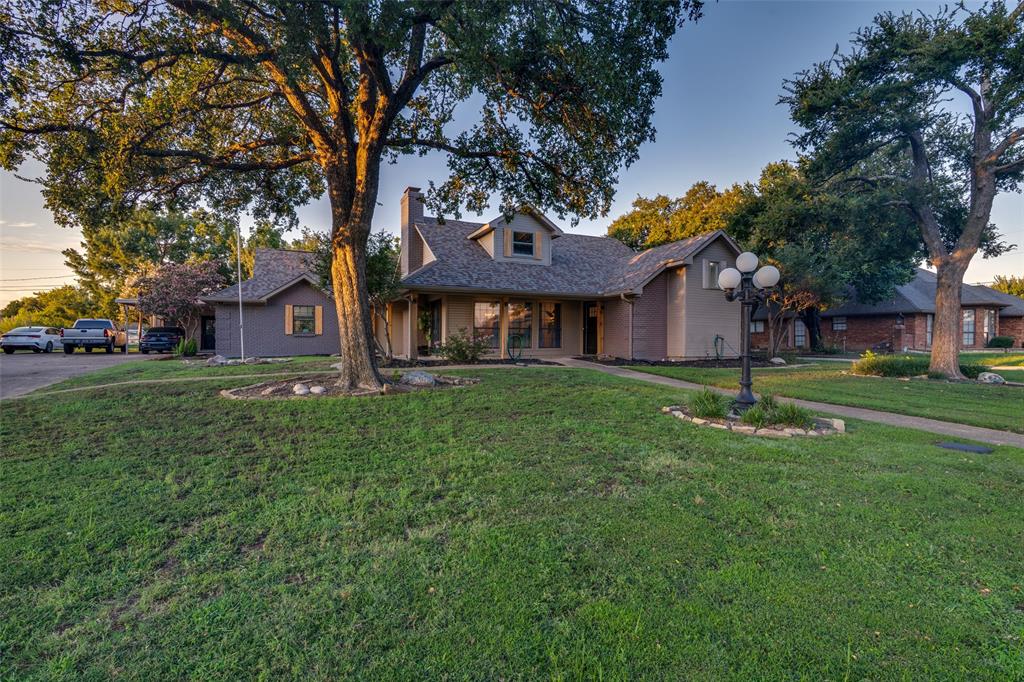 2209 Vicksburg Drive