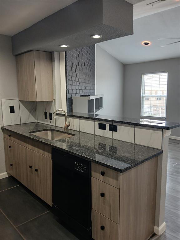 Briarpark Village #8 - Residential Lease