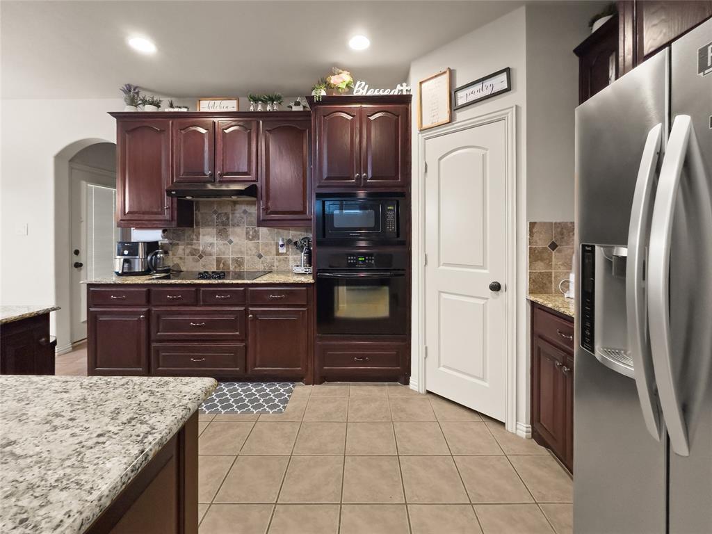 Lago Vista - Residential