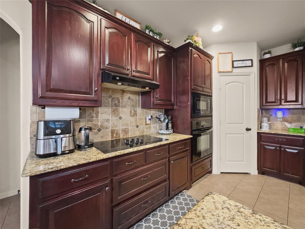 Lago Vista - Residential