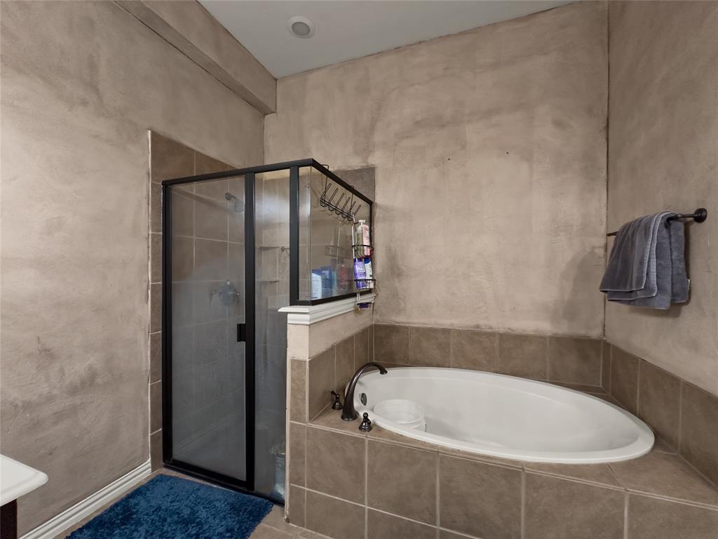 Lago Vista - Residential