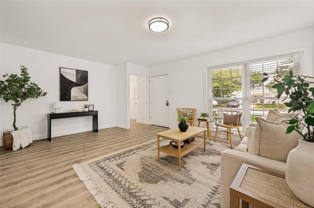 2316 Cunningham Street